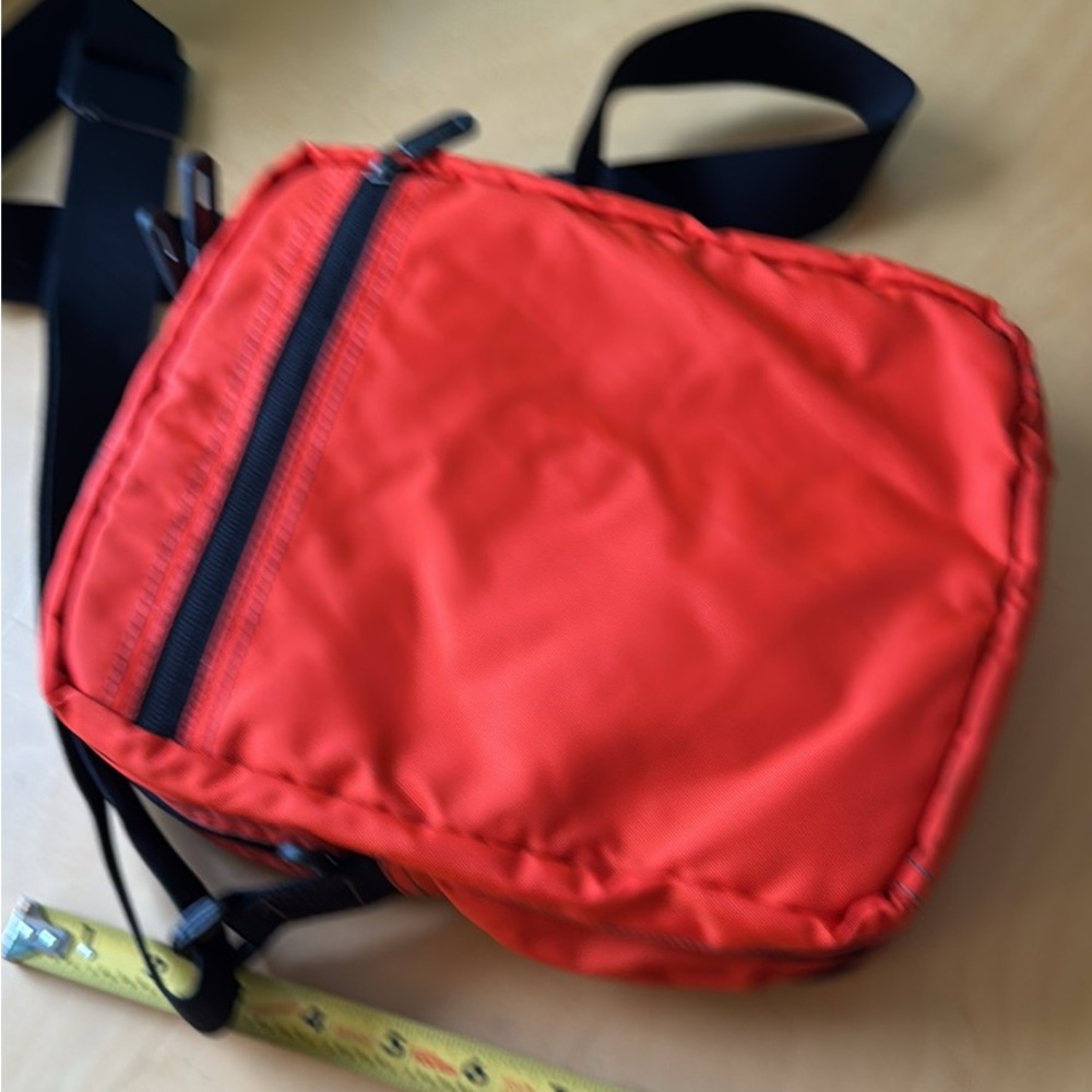 Red-orange tech bag - Picture 2 of 5